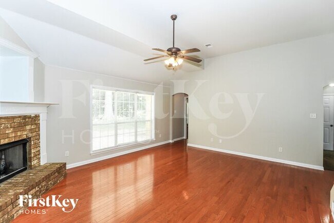 Building Photo - 48 Sweetwoods Dr