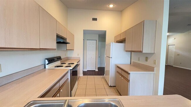 Building Photo - 13 Wood Crest Ln