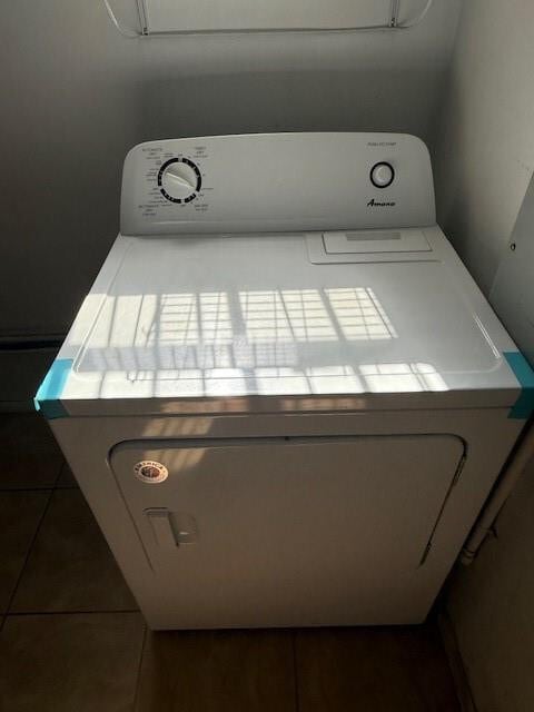 Building Photo - 330 N 65th Way