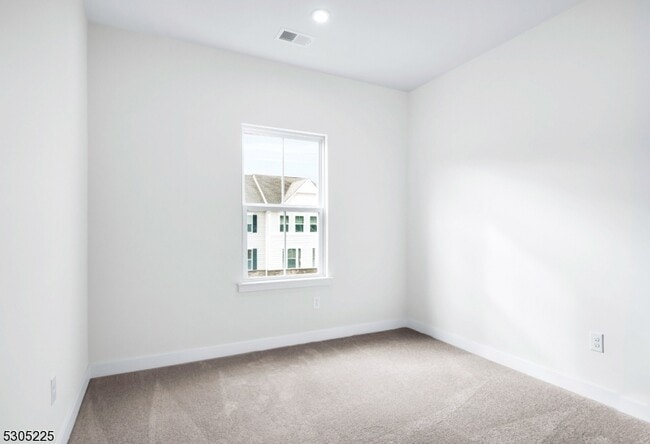 Building Photo - 9 Peckwell St