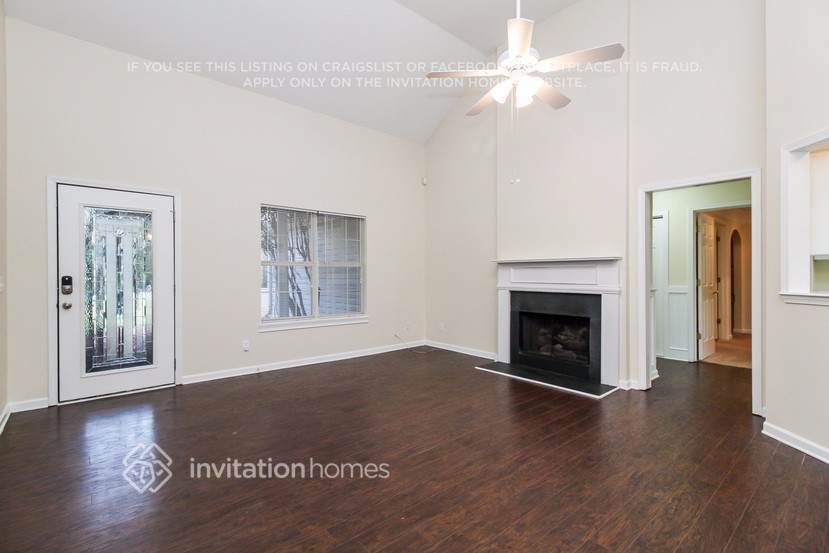 Building Photo - 39 Harbin Dr