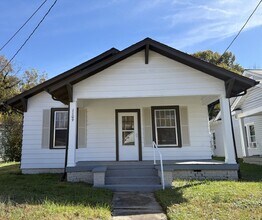 Building Photo - 2 Bedroom, 1 Bathroom House in High Point!