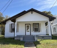 Building Photo - 2 Bedroom, 1 Bathroom House in High Point!