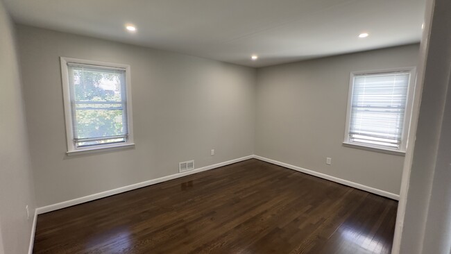 Bedroom 3 - 484 Main St