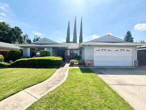 Building Photo - 646 Grambling Ct