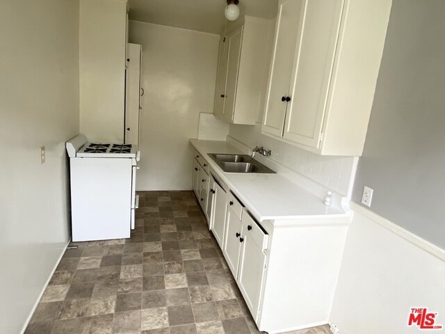 Building Photo - 4310 Overland Ave