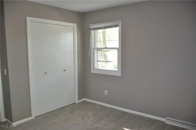 Building Photo - 3366 Broad Vista St NW