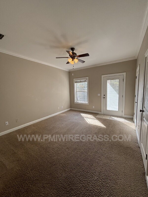 Building Photo - 229 Charleston Dr