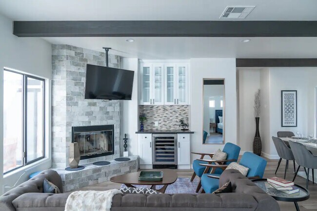 living - 54525 Avenida Obregon