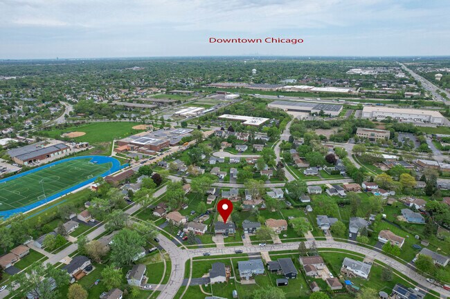 Building Photo - 7215 Larchwood Ln