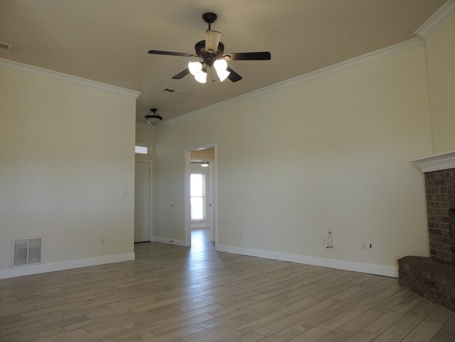 Building Photo - 9912 Agave Ave