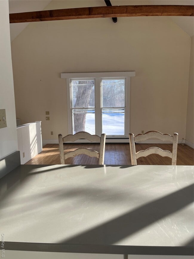 Building Photo - 703 Croton Lake Rd