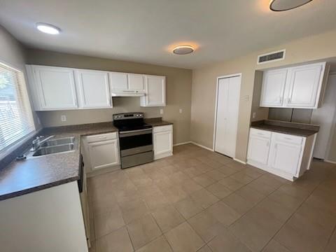 Building Photo - 4401 Mint Dr
