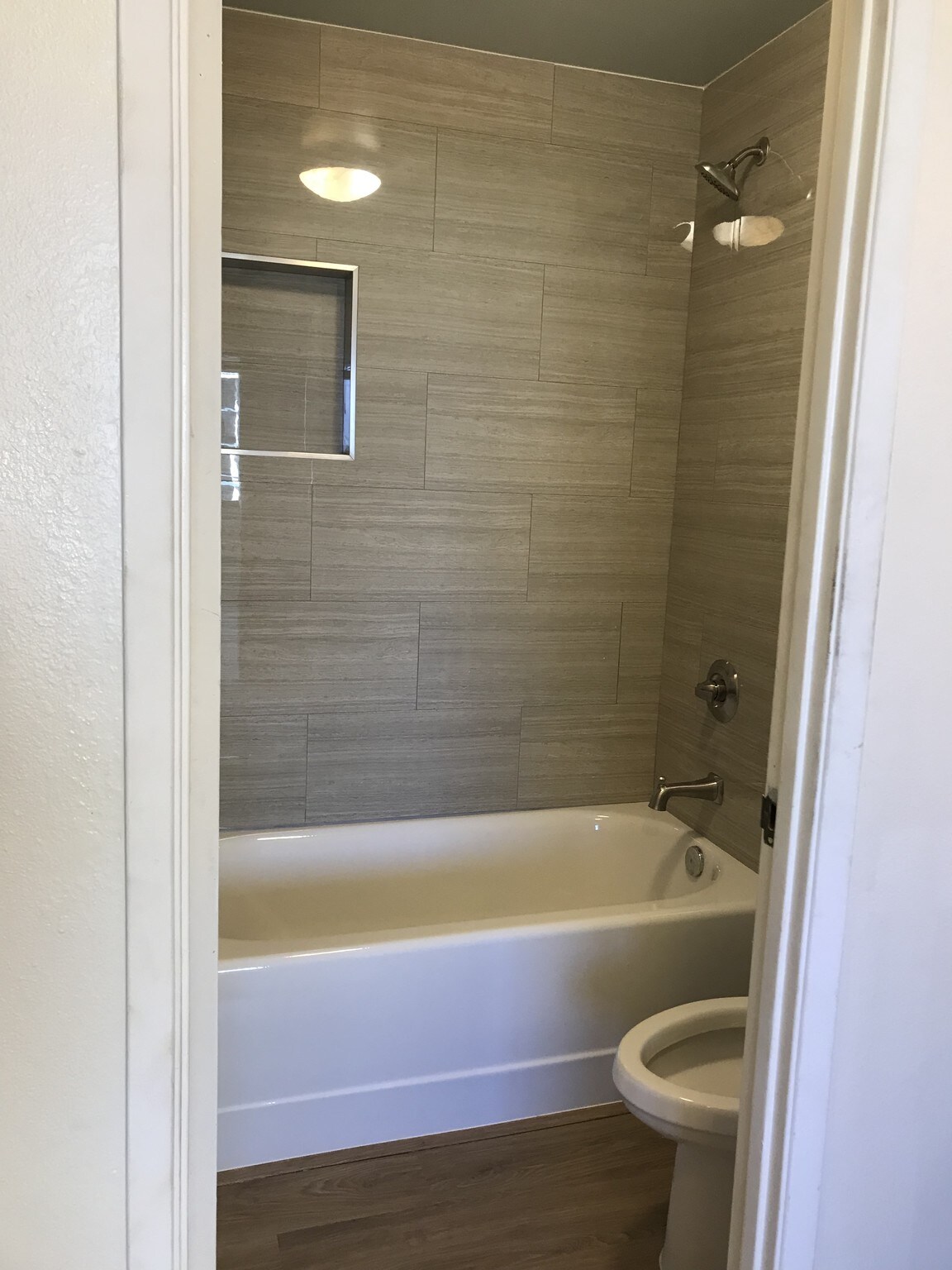 Building Photo - 1255 Nuuanu Ave