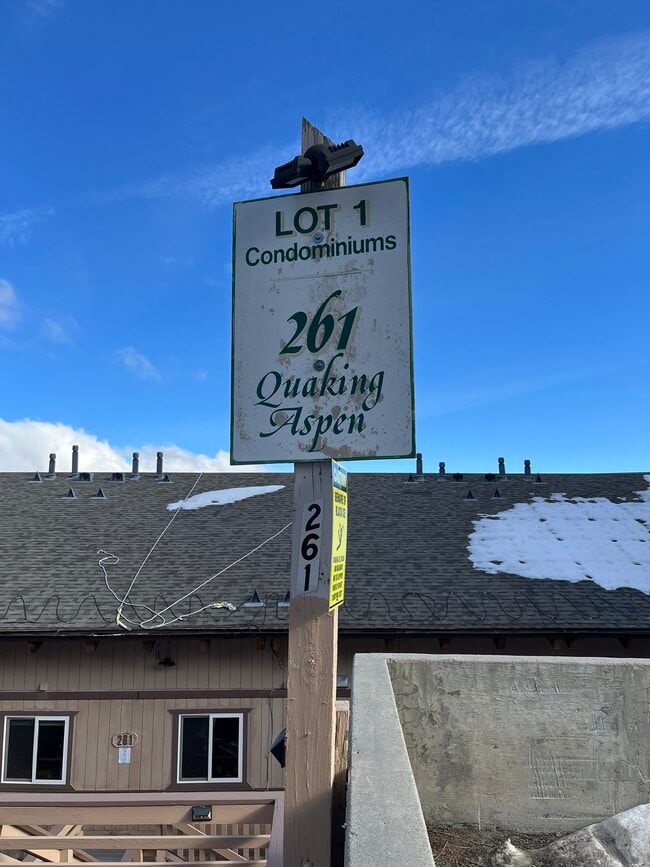 Building Photo - 261 Quaking Aspen Ln