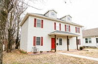 Building Photo - Walnut 831