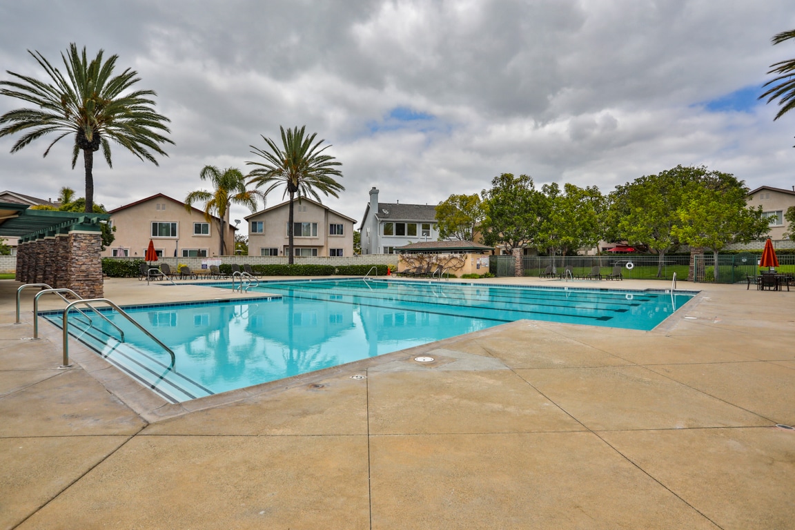 Building Photo - 17828 Woodbine Ct