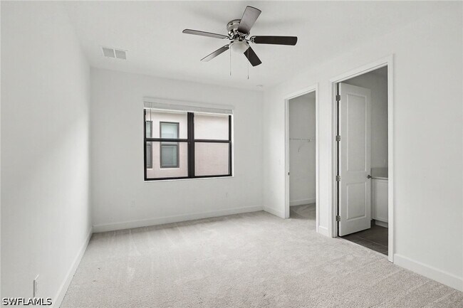 Building Photo - 12762 Woodbury Dr