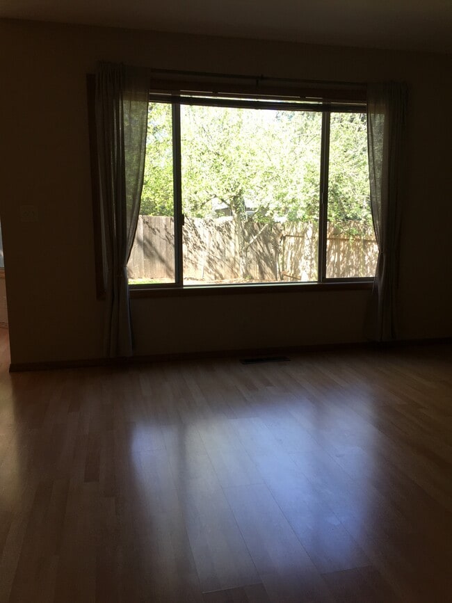 Building Photo - 8215 SW 147th Ter