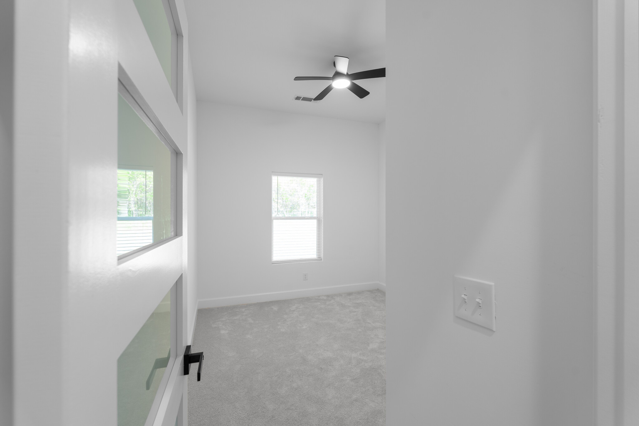 Building Photo - 101 Howell Dr SW