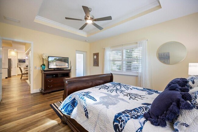 Building Photo - 2339 Datura St