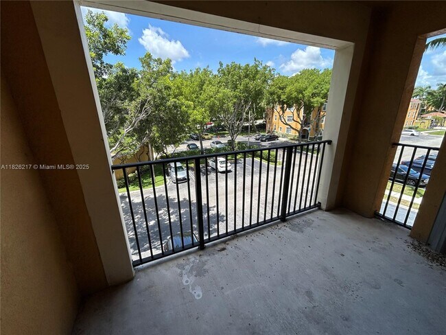 Building Photo - 2360 E Preserve Way