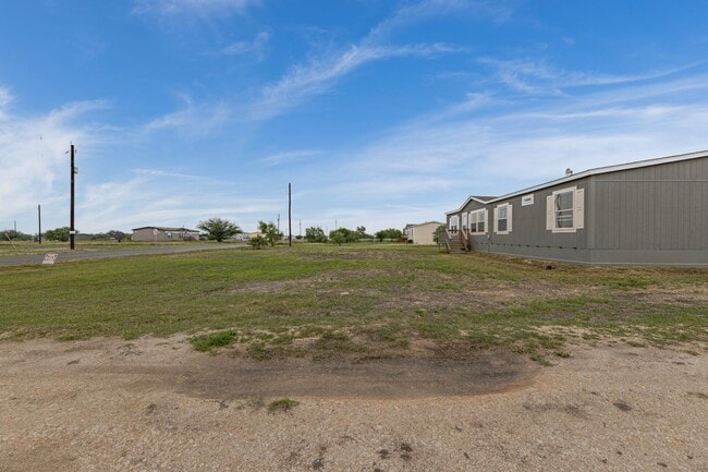 Building Photo - 240 PR 4653