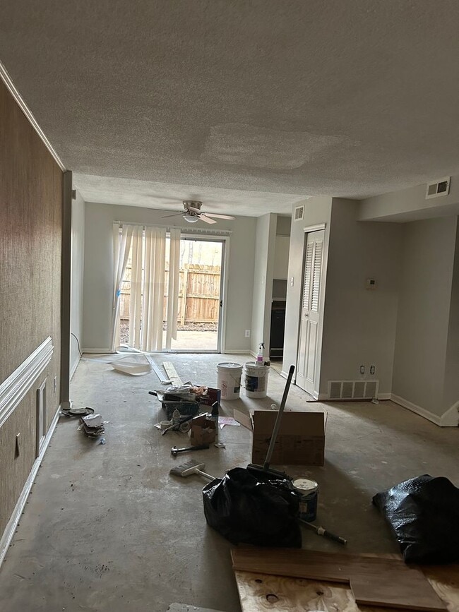 Building Photo - 3736 Cambridge Station Dr