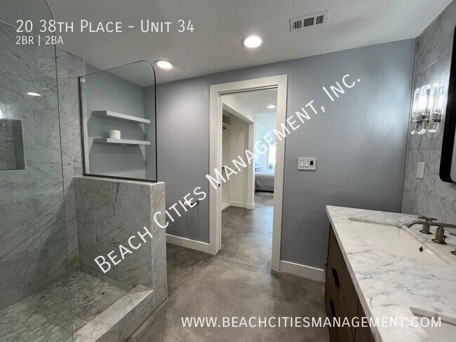 Building Photo - 20 38th Pl