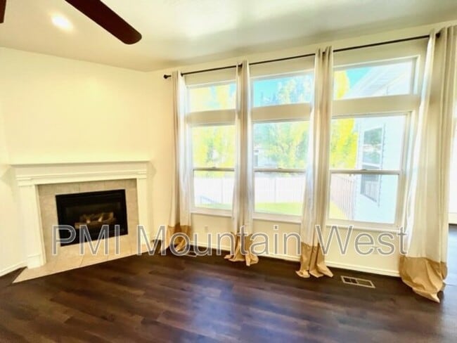 Building Photo - 2815 W 1375 N