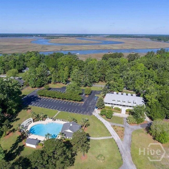 Building Photo - Available Soon!