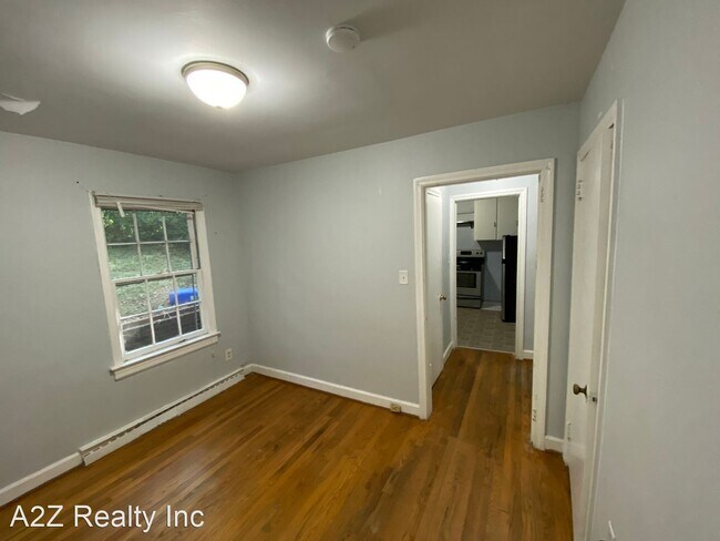 Building Photo - 2 br, 1 bath House - 737 Raleigh Road
