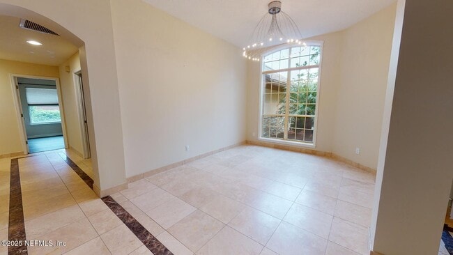Building Photo - 7911 Vineyard Lake Rd N