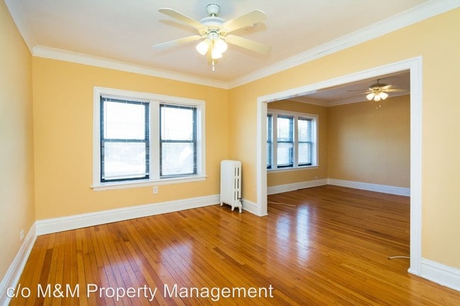 Building Photo - 6301-6305 Roosevelt Rd