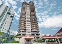 Building Photo - 20185 E Country Club Dr