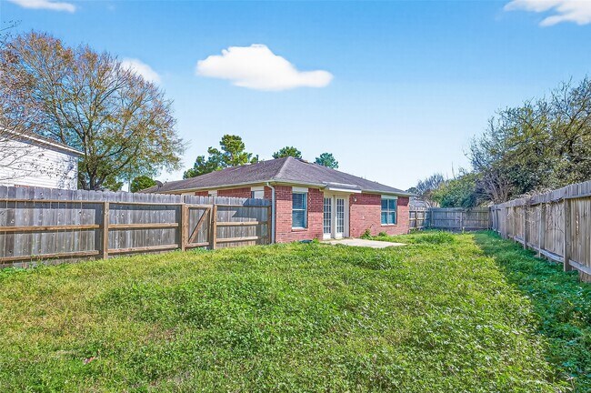 Building Photo - 19215 Talcott Way Dr