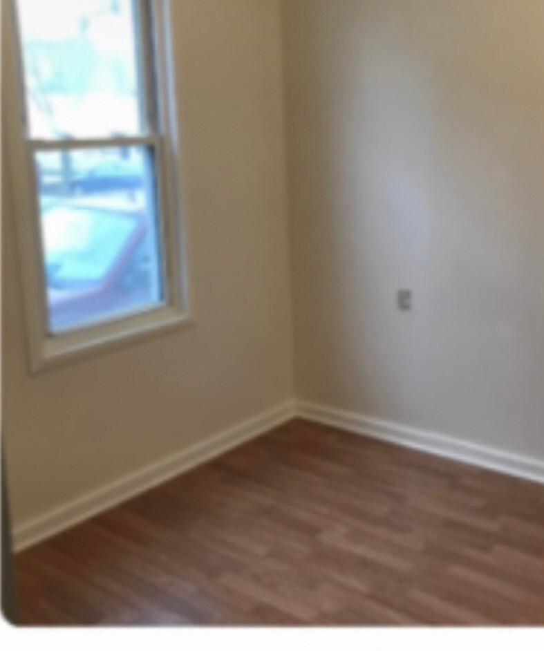 Building Photo - 4208 Newark Ave