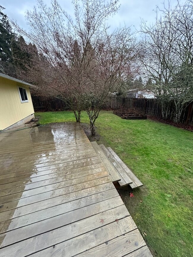 Building Photo - Beautiful 3 Bedroom 2 Bath Located in NW Corvallis!