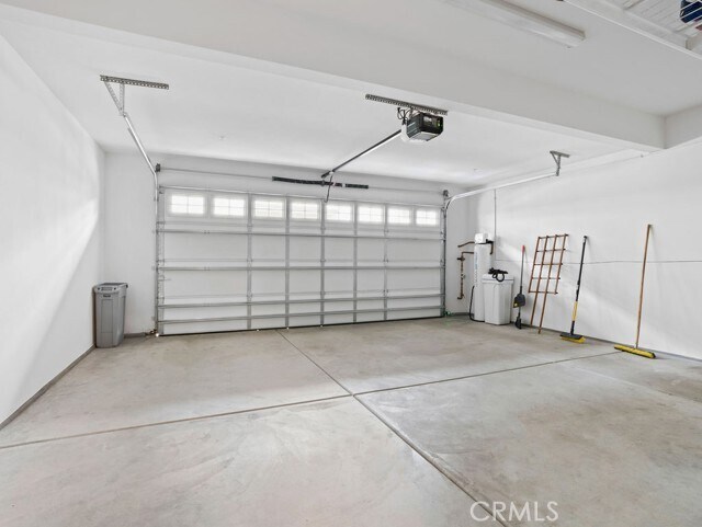 Building Photo - 5628 Kate Way