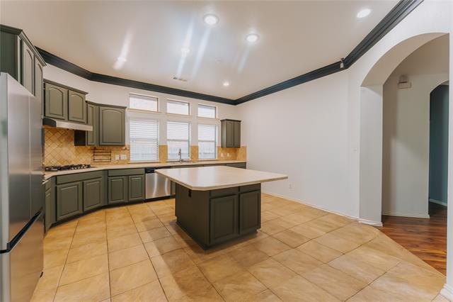 Building Photo - 8132 Black Ash Dr