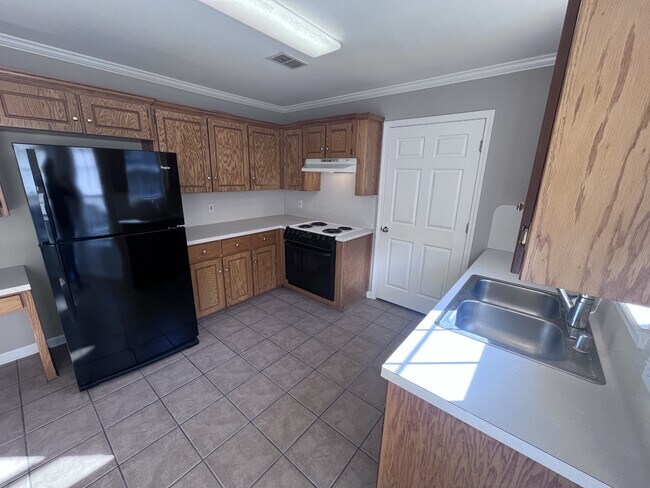 Building Photo - 54 W Plaza Blvd