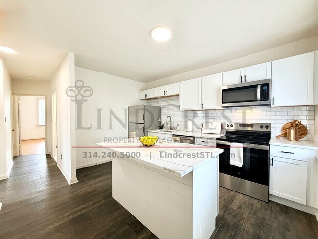 Building Photo - 4840 Gardenville Ave