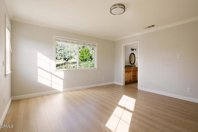 Building Photo - 2409 Olive Ave