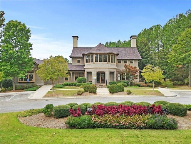 Building Photo - 1005 Regal Hills Ln