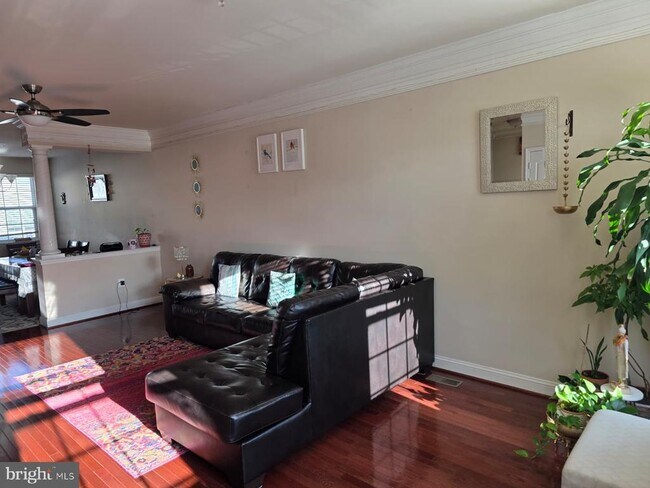 Building Photo - 11875 Snowden Farm Pkwy