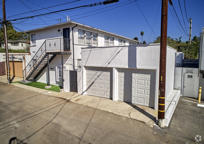 Building Photo - 728 Euclid St