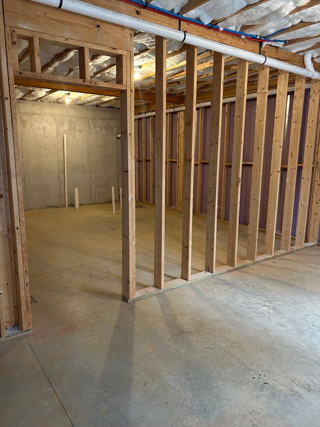 Building Photo - 74 Pelt Ln