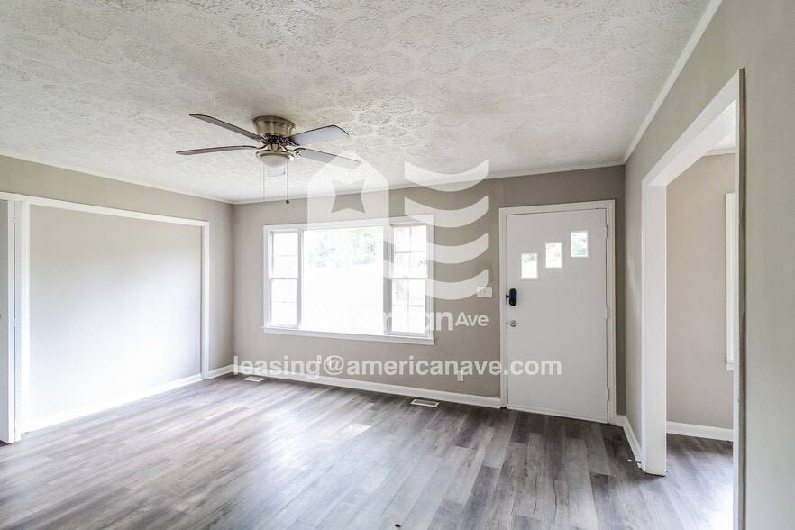 Building Photo - 3247 Marlies Cir