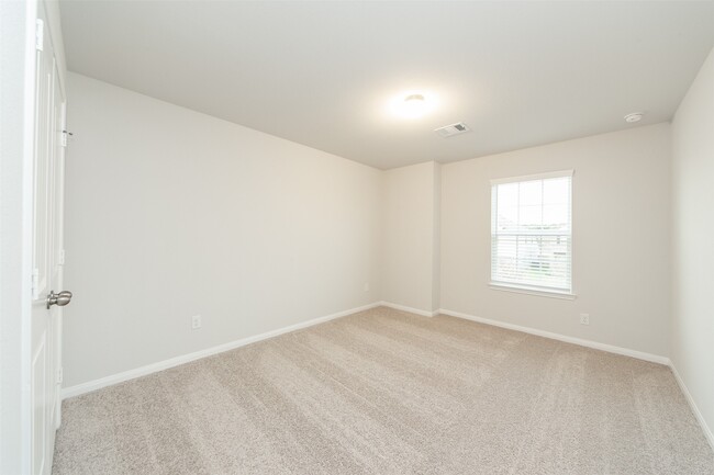 Building Photo - 3026 Orchid Ranch Dr