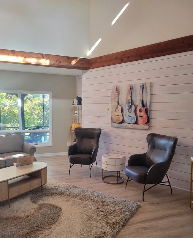 Building Photo - 166 Baltusrol Rd